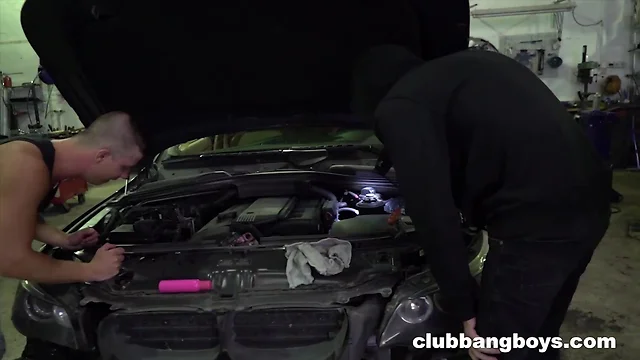 Auto service owner respects his twinks with blowjobs and anal