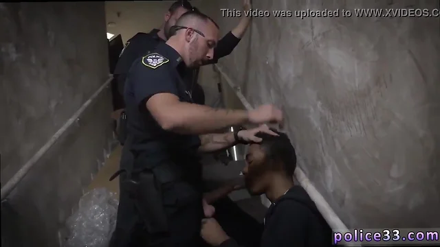 Leather cop cock sucking clip gay first time suspect on the run, gets