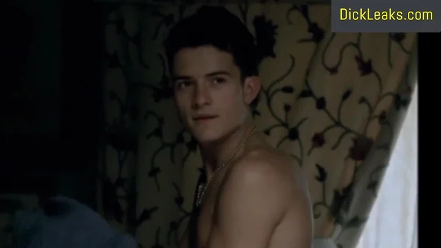 Orlando bloom naked — his considerable prick exposed