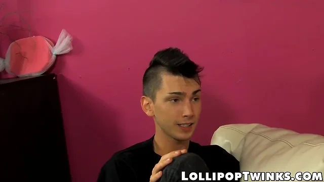 Lollipop punker colby london anal bred by teenager alex todd