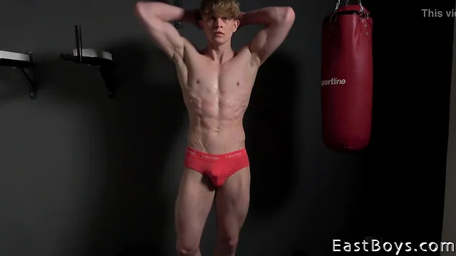 Casting perfect strong twink