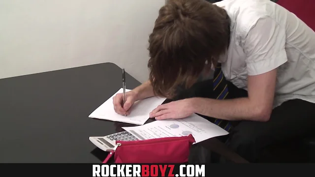 Rocker teens homosexual college boy jerks his pecker