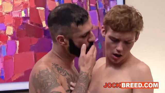 Muscled romeo davis and ginger boy jerk bailey rimjob