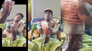 Bionicxxxbunny whips it out & busts one