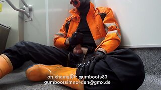 Using purofort boots and gas mask in a public toilet