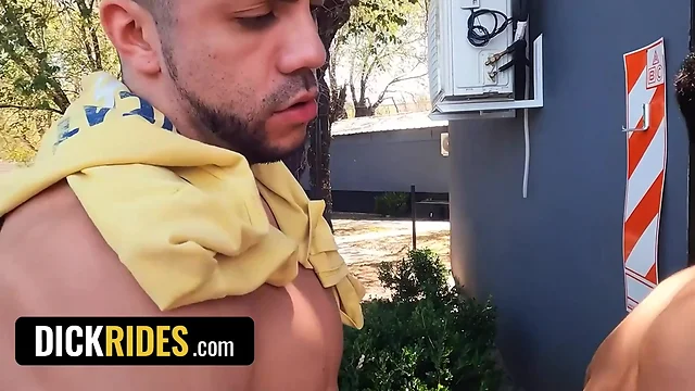 Latinos Hunking Out: Hardcore Outdoor Gay Sex