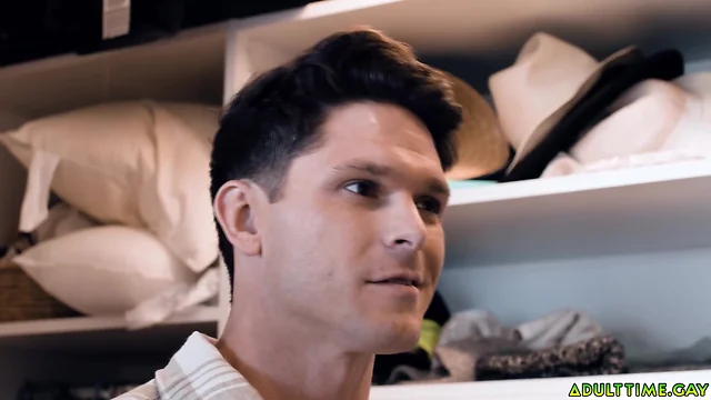Devin franco and brock kniles sneakily get intimate in the closet