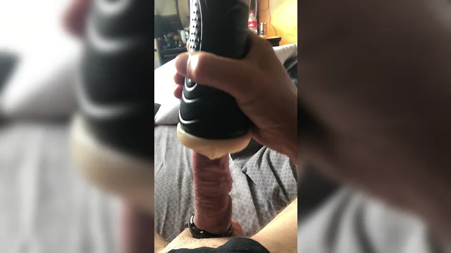 Or teenisaac hunt squeezes his huge white cock into tight fleshlight and ejaculates at the end