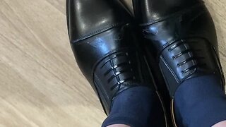 Play horny daddy shoes without jacking off