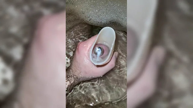 Slow motion bath toy cumshot